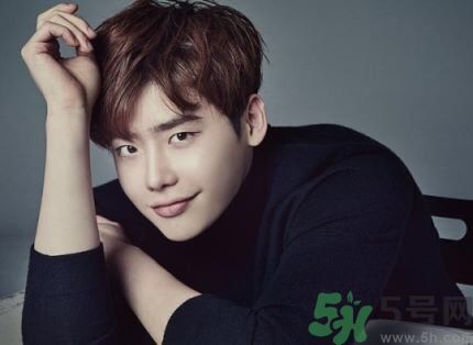 李鐘碩簽約YG是什么公司？韓國三大娛樂公司是那些？