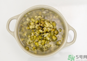 皮膚過敏能吃綠豆嗎？皮膚過敏能不能喝綠豆湯？