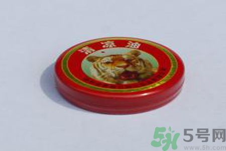 清涼油可以治感冒嗎？清涼油怎么治感冒？