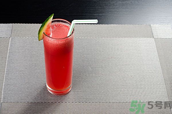 吃西瓜可以美容嗎？吃西瓜對皮膚有什么好處