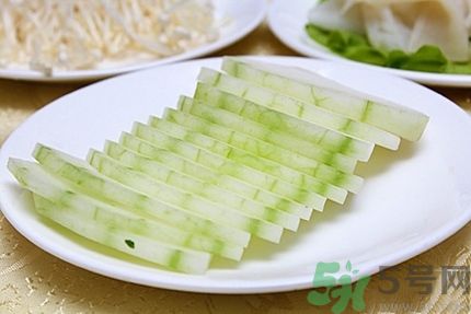 冬瓜和皮蛋一起吃能降火嗎？冬瓜能和皮蛋一起吃嗎？