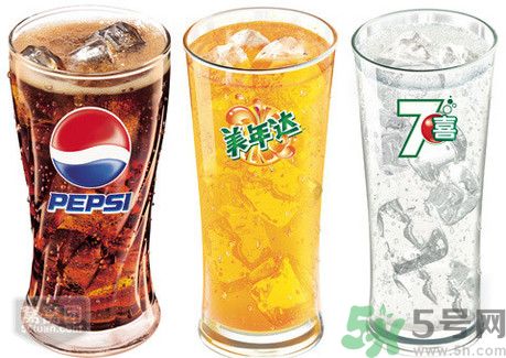 嗓子發(fā)炎可以喝可樂嗎？嗓子發(fā)炎喝可樂會怎么樣？