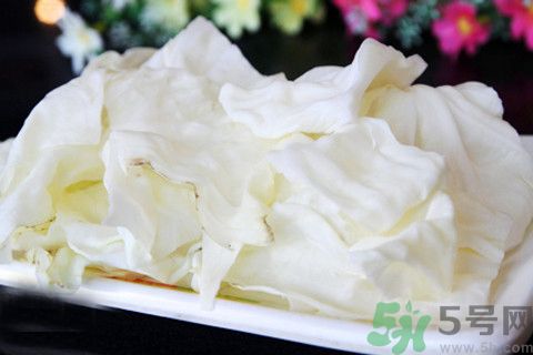 包菜可以生吃嗎？包菜可以涼拌嗎？