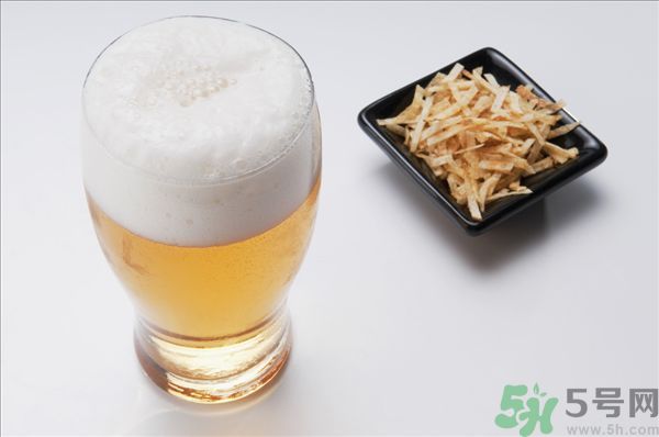 喝啤酒尿多是什么原因？喝啤酒尿多是不是腎不好？