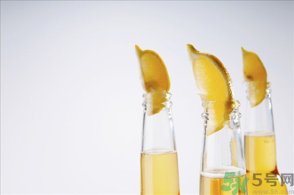 腎結(jié)石能喝冰啤酒嗎？腎結(jié)石喝啤酒好嗎？