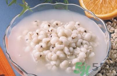 經(jīng)期可以喝薏米水嗎？經(jīng)期喝薏米水會(huì)不會(huì)肚子痛？