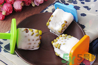 綠豆糕和牛奶可以一起吃嗎?綠豆糕和牛奶一起吃有什么好處 綠豆糕和牛奶可以一起吃嗎?綠豆糕和牛奶一起吃有什么好處