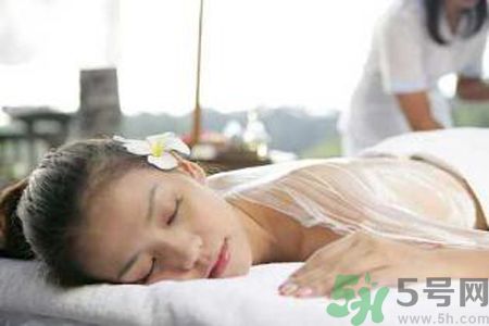 夏季濕氣重怎么辦？夏季祛濕的方法