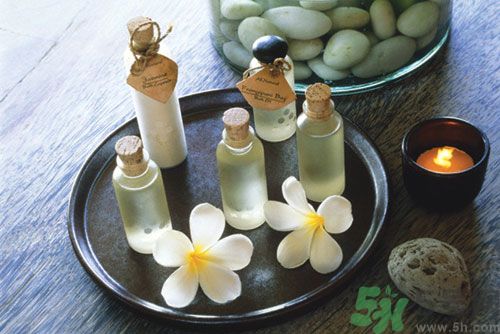 氫氧健肩頸活力本草油1號(hào)怎樣？氫氧健肩頸活力本草油1號(hào)好用嗎？
