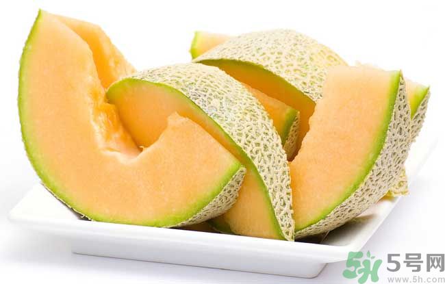 晚上吃哈密瓜會(huì)長胖嗎？晚上吃哈密瓜真的會(huì)長胖？