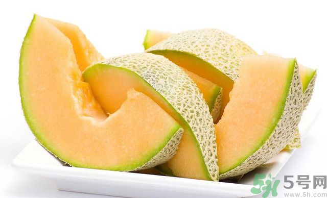 晚上吃哈密瓜會長胖嗎？晚上吃哈密瓜真的會長胖？