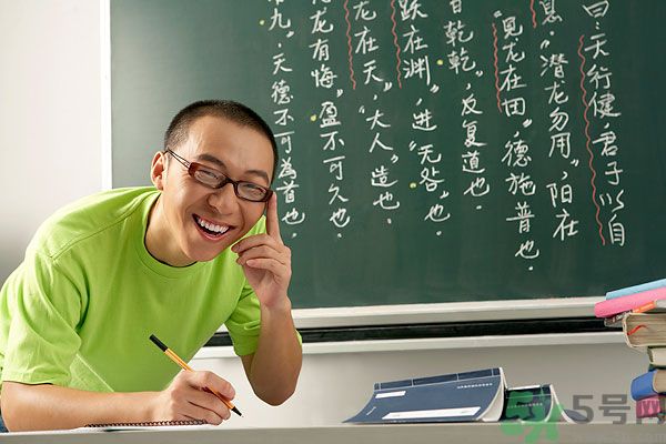 喝啤酒會影響身高嗎？喝啤酒會長不高嗎？