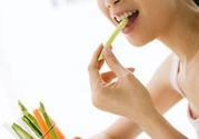 夏天吃什么養(yǎng)胃？夏天養(yǎng)胃要注意什么？