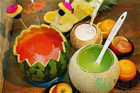 夏季吃什么可以防曬？夏季防曬不可以吃什么？