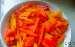 南瓜和胡蘿卜可以一起吃嗎？胡蘿卜和南瓜一起吃好嗎？