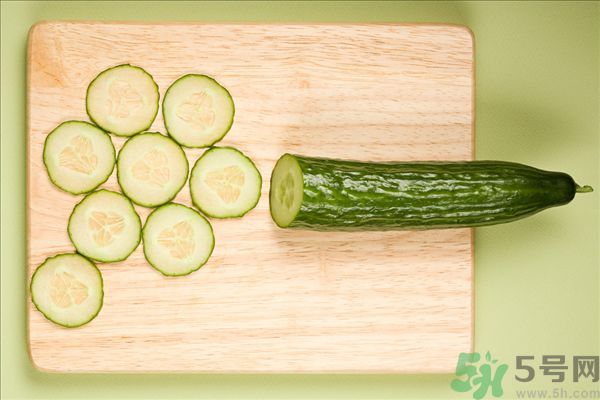 南瓜可以和黃瓜一起吃嗎？南瓜和黃瓜一起吃好嗎？