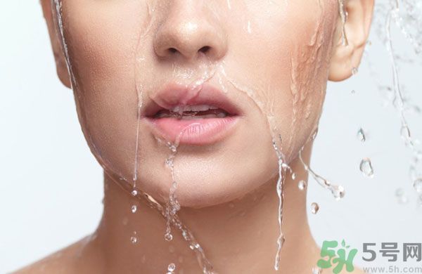 洗臉用什么醋最好？洗臉用白醋好還是米醋好？