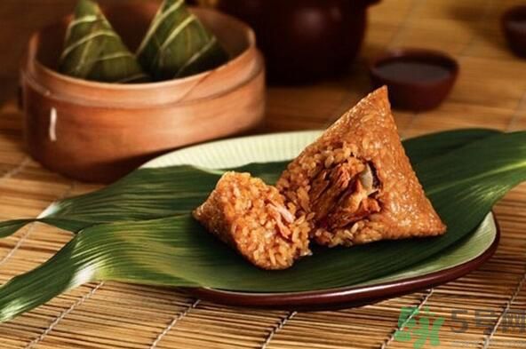 熟粽子泡在水里會(huì)壞嗎？熟粽子為什么要泡在水里？