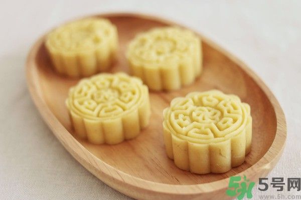 綠豆糕是熱性還是涼性？綠豆糕是涼性的嗎？