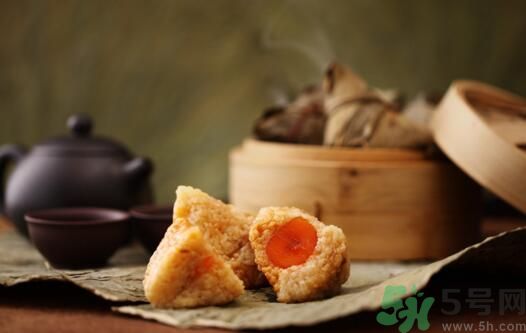 五芳齋的粽子需要煮嗎？五芳齋的粽子可以直接吃嗎？