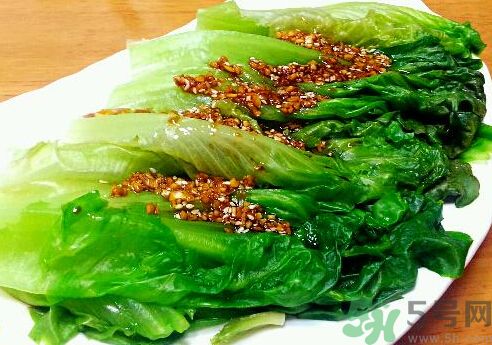 涼拌生菜放生抽還是老抽？涼拌菜放什么醬油好？