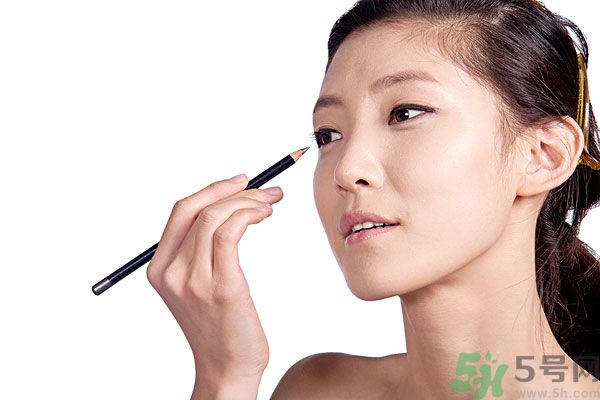 怎么選擇眉筆的顏色？眉筆的顏色有哪幾種？