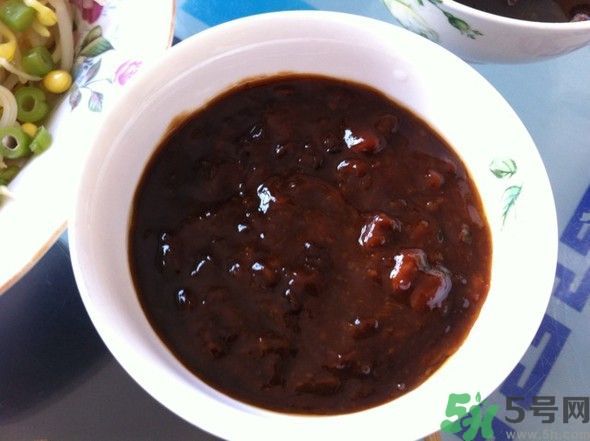 黃豆醬做什么菜好吃？黃豆醬的熱量？