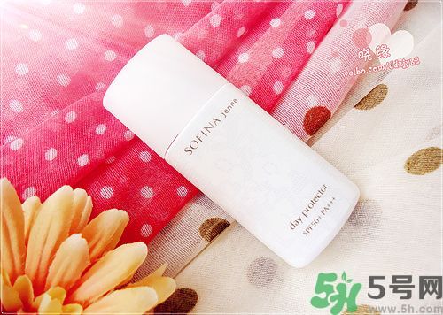 蘇菲娜sofina防曬霜哪款好用？sofina防曬白蕾絲藍蕾絲區(qū)別