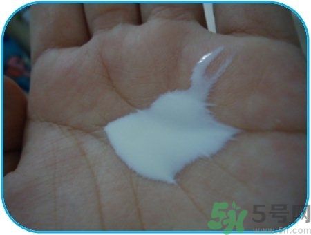 sofina蘇菲娜防曬霜要卸妝嗎？sofina防曬區(qū)別有哪幾種