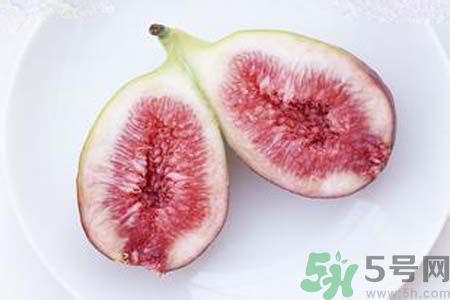 無花果沒熟可以吃嗎？吃了沒熟的無花果會怎樣？