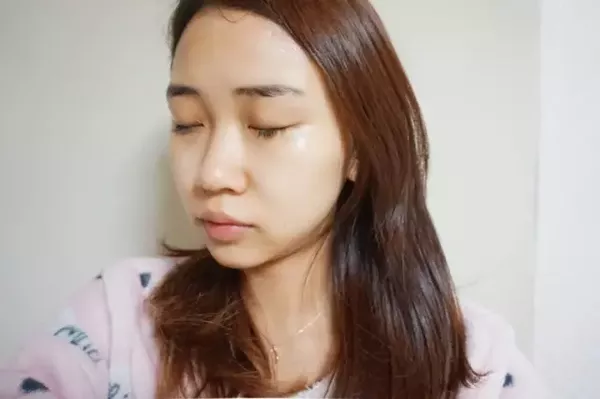 春雨黑盧卡面膜臉正在過敏可以用嗎？臉上過敏能用春雨黑盧卡面膜嗎