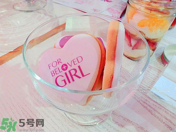 寵愛(ài)之名寵愛(ài)女孩面膜怎么樣？寵愛(ài)女孩礦物云絲面膜好用嗎？