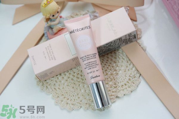法國嬌蘭幻彩流星亮肌乳怎么使用？法國嬌蘭幻彩流星亮肌乳使用心得