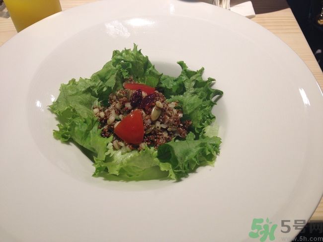 科顏氏藜麥煥膚精華怎么樣？科顏氏藜麥煥膚精華好用嗎
