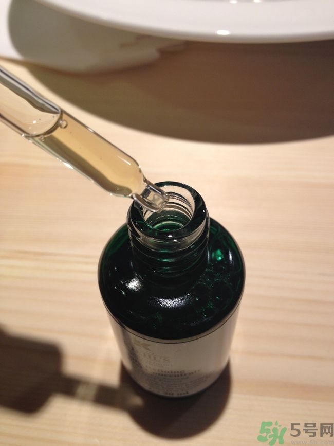 科顏氏藜麥煥膚精華怎么樣？科顏氏藜麥煥膚精華好用嗎