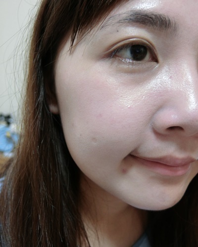 美寶蓮夢幻奇跡控油透潤持妝乳怎么樣？好用嗎？