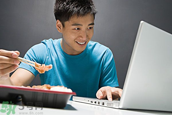叫外賣吃對身體好嗎？吃外賣的危害與壞處