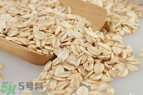 糖尿病能吃燕麥片嗎?燕麥片的功效與作用 糖尿病能吃燕麥片嗎?燕麥片的功效與作用