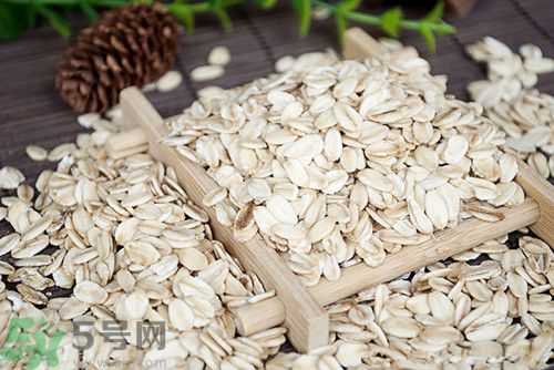 燕麥片吃多了會(huì)怎樣?燕麥片吃多了會(huì)胖嗎 燕麥片吃多了會(huì)怎樣?燕麥片吃多了會(huì)胖嗎