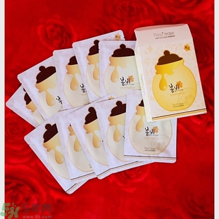 春雨黑面膜能天天用嗎？春雨黑蜂蜜面膜掉色精華液是黑色嗎？