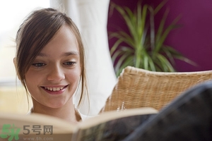 13歲女生胸部發(fā)育了正常嗎？13歲女生胸部發(fā)育要注意什么？