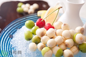 吃蓮子有什么好處和壞處？吃蓮子要去心嗎？