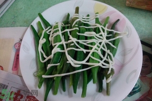 夏天秋葵怎么做好吃？秋葵在夏天怎么做？