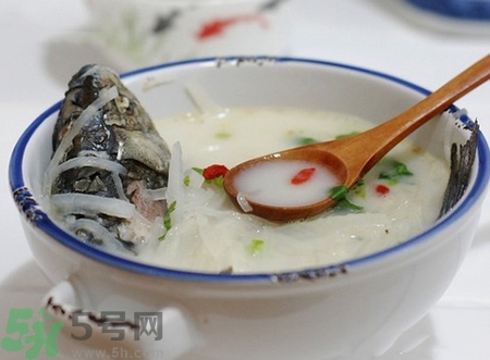 隔夜的魚湯能喝嗎?隔夜的魚湯可以喝嗎? 隔夜的魚湯能喝嗎?隔夜的魚湯可以喝嗎?