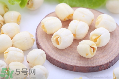 吃蓮子會肚子疼嗎?吃蓮子肚子疼怎么辦 吃蓮子會肚子疼嗎?吃蓮子肚子疼怎么辦