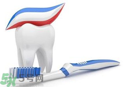 牙膏含氟好不好？牙膏含氟好還是不含氟好？