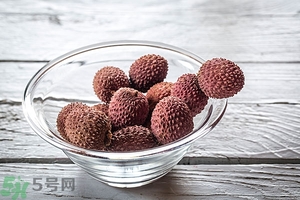 荔枝吃多了會上火嗎?怎么吃荔枝不上火？