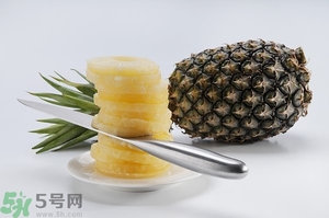 早上起來吃菠蘿好嗎？早餐吃菠蘿好嗎？