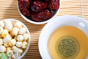 喝蓮子心能減肥嗎？蓮子心泡茶喝能減肥嗎？