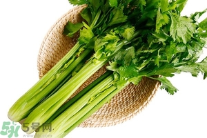 芹菜和魚(yú)肉能一起吃嗎?芹菜和魚(yú)肉一起吃會(huì)怎么樣